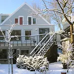 Park View Apartmán *